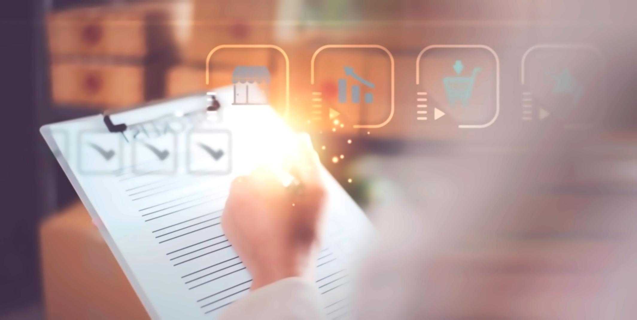 Participant lucrând la analiza cuvintelor cheie în cadrul unui seminar Meridophara